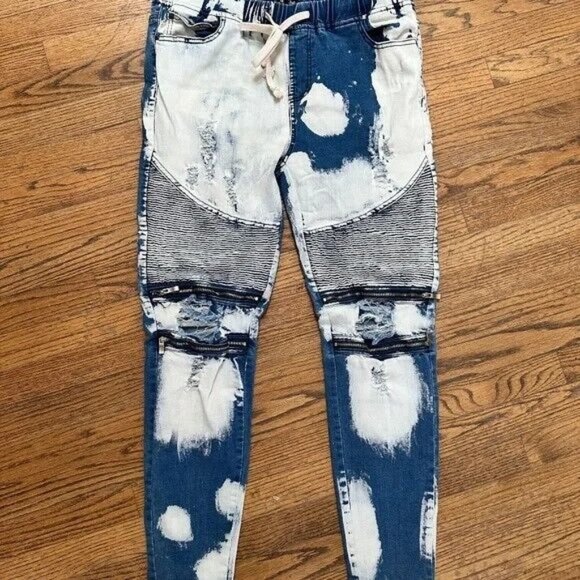 FASHION NOVA BLEACH OUT MOTO ZIP LEG JEAN - Picture 5 of 9